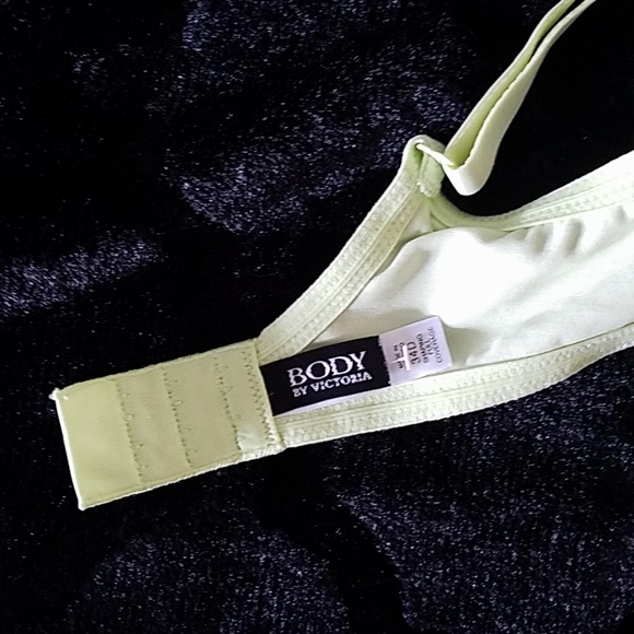 BODY by VICTORIA'S SECRET PADDED BRA - Picture 3 of 4